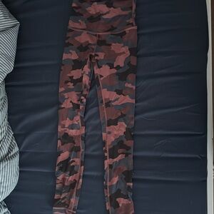 LuLuLemon Wonder Train High-Rise Tight